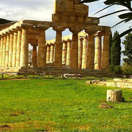 Cosy Holiday Home In Pompei With Garden *